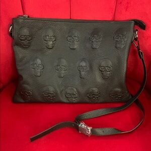 ✨IOpelle Black Skull Embossed Crossbody Bag